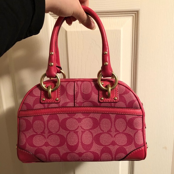 LIKE NEW Coach purse - Picture 2 of 4